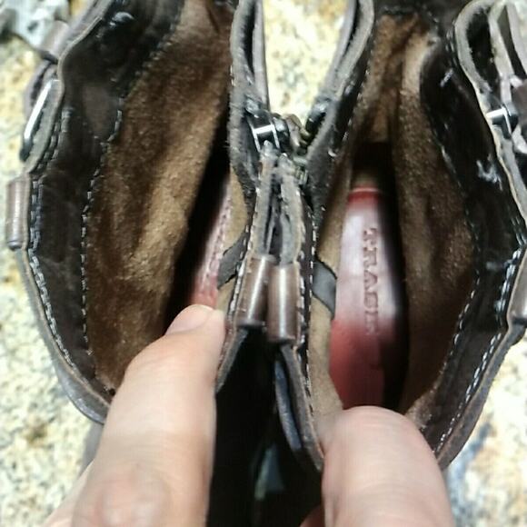 Trask Womens Madison Brown Suede Ankle Boots Size 8.5 36-1137 - Picture 11 of 12